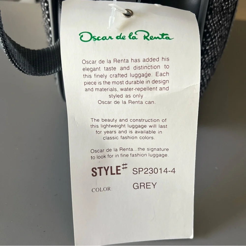 Oscar de la Renta vintage oscar